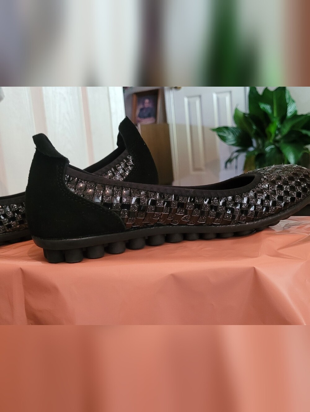 Bernie Mae Women's Black Woven Comfort Ballet Flat